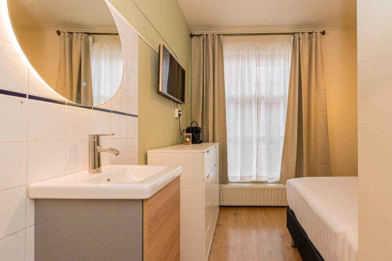 Rb Hostel ジーリクゼー エクステリア 写真