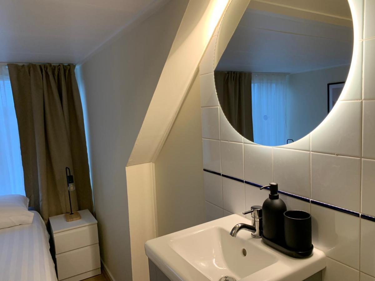 Rb Hostel ジーリクゼー エクステリア 写真