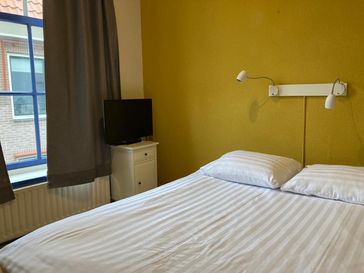 Rb Hostel ジーリクゼー エクステリア 写真