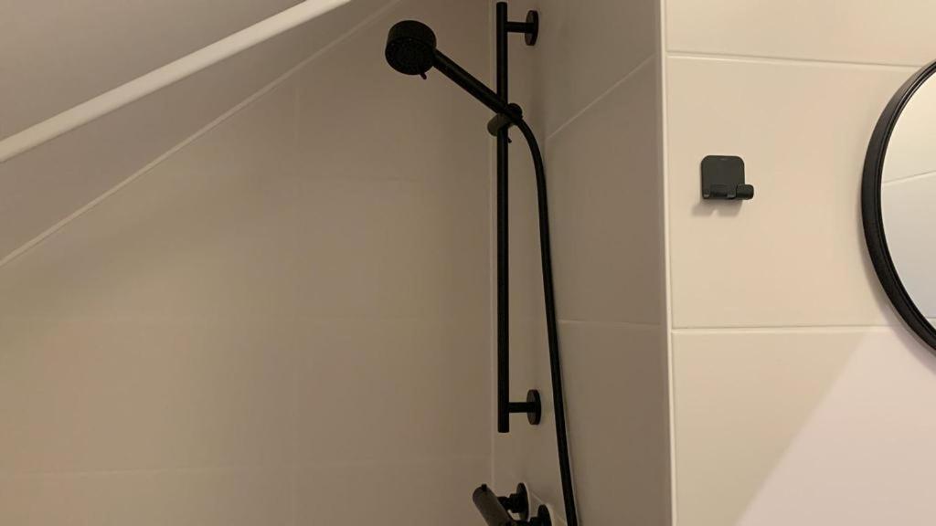 Rb Hostel ジーリクゼー エクステリア 写真